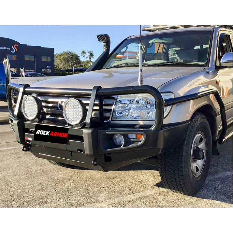 Modified off-road vehicle front bumper with Rockarmor Brushbar for Toyota Landcruiser