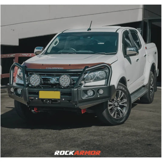 White Colorado pickup truck with elite steel bullbar and aftermarket bumper upgrade